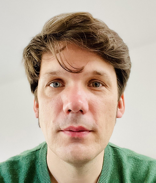 Photograph of Moritz Platt taken in 2021